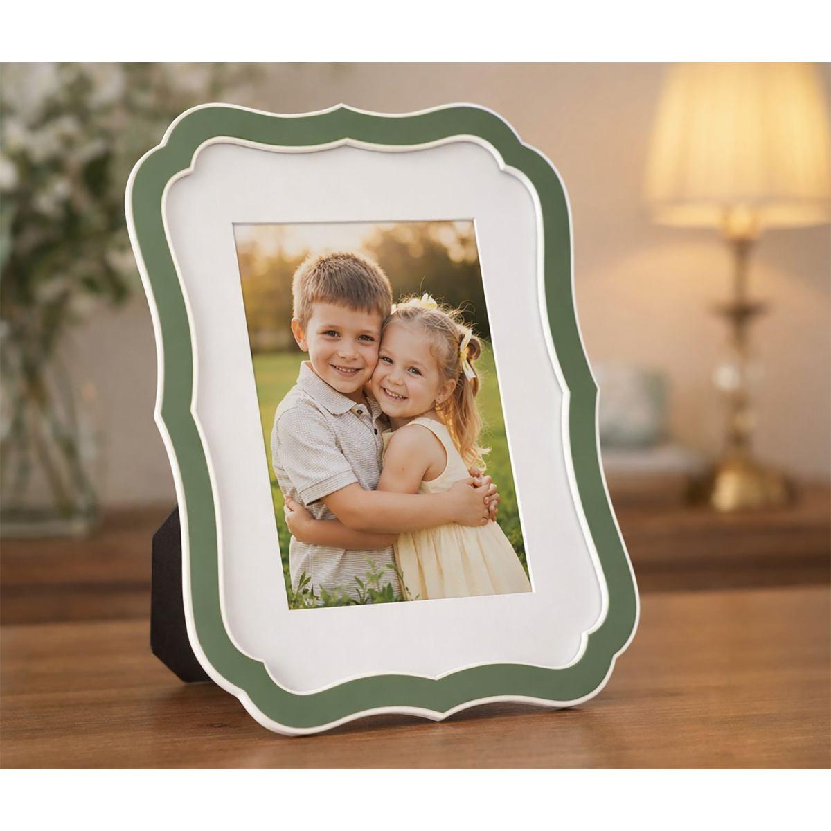 Cornice margot verde cm 17x1,4x21,9 (misura interna cm 15x20) min 2